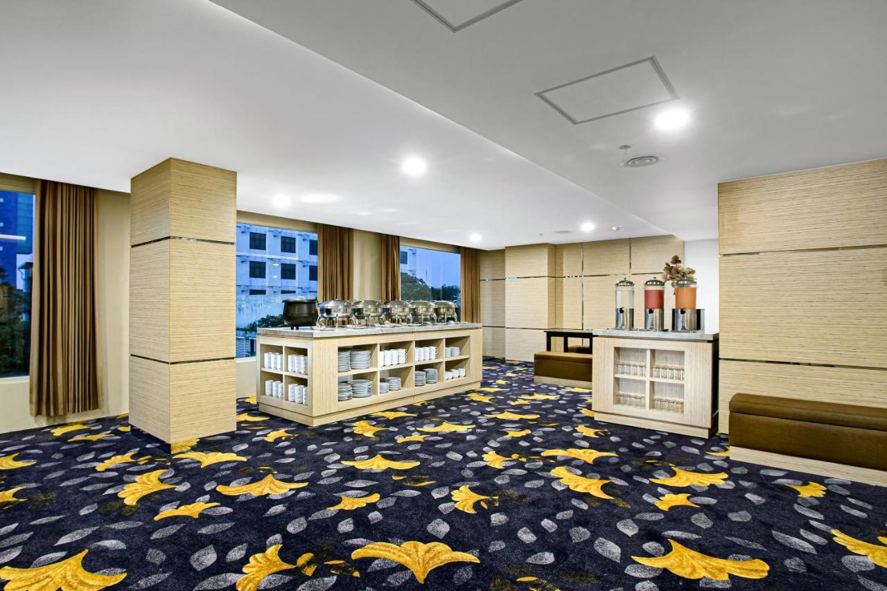 เควสต์ โฮเต็ล ดาร์โม - ซูราบายา บาย แอสตัน Hotel สุราบายา ภายนอก รูปภาพ