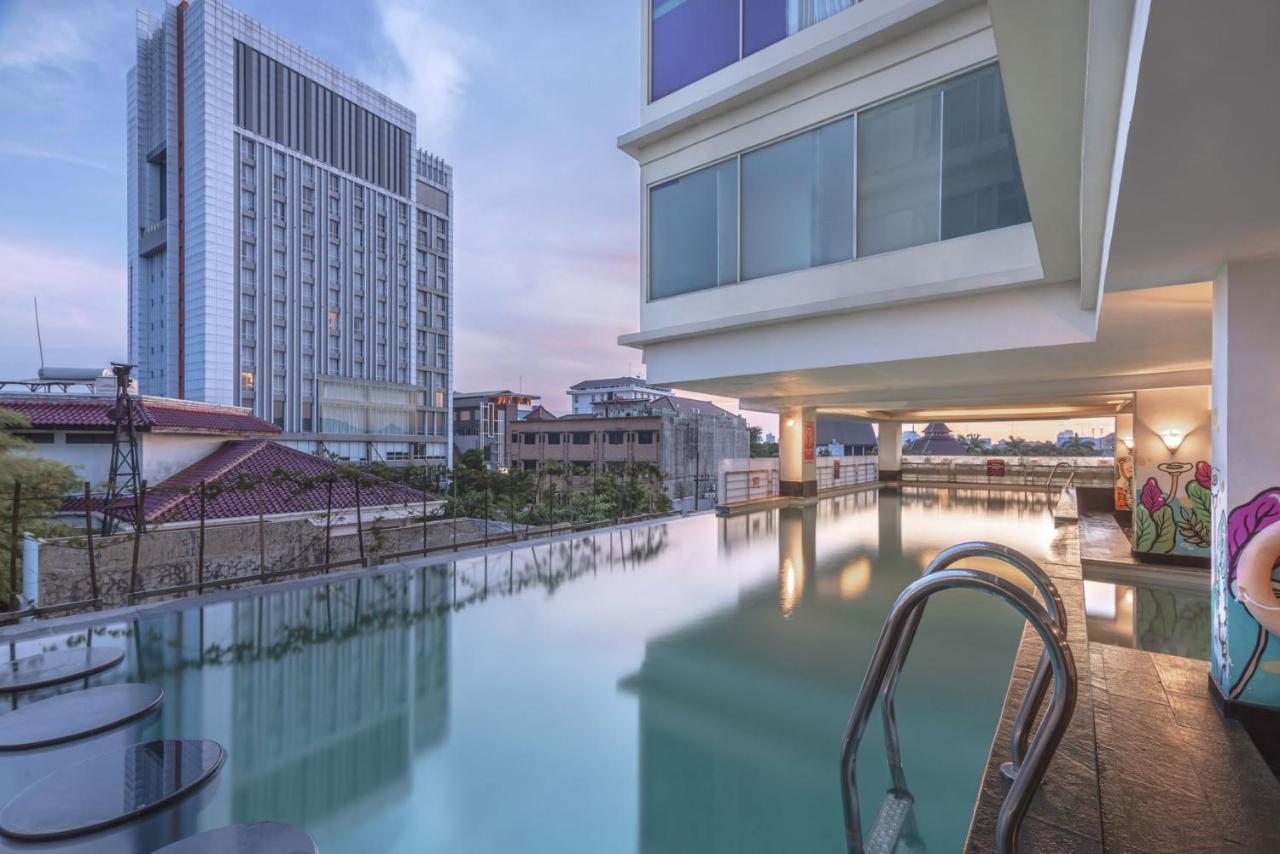 เควสต์ โฮเต็ล ดาร์โม - ซูราบายา บาย แอสตัน Hotel สุราบายา ภายนอก รูปภาพ