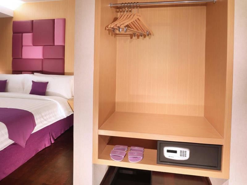 เควสต์ โฮเต็ล ดาร์โม - ซูราบายา บาย แอสตัน Hotel สุราบายา ภายนอก รูปภาพ